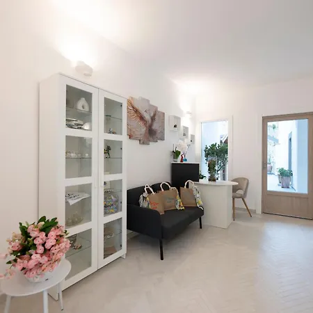 Dimora La Fenice Zaffiro Vendégház 4*