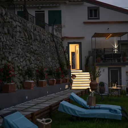 Dimora La Fenice Zaffiro 4* アマルフィ