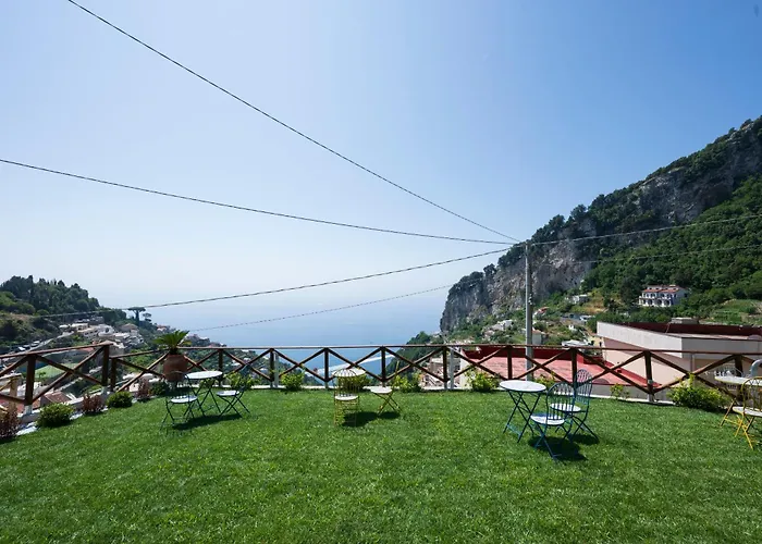 Dimora La Fenice Zaffiro Pensjonat Amalfi